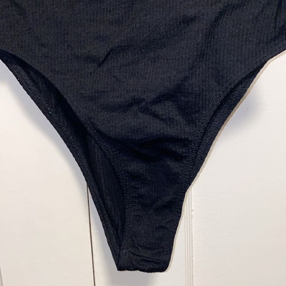 Zara Medium Black Ribbed Bodysuit - Picture 6 of 9